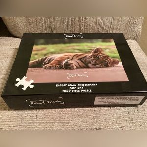 Lazy Day Tiger Puzzle 1000 pieces- new